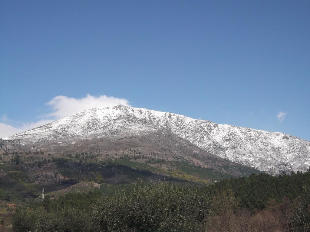 Casa Do Adro - Serra Da Estrela Cortes do Meio Kültér fotó